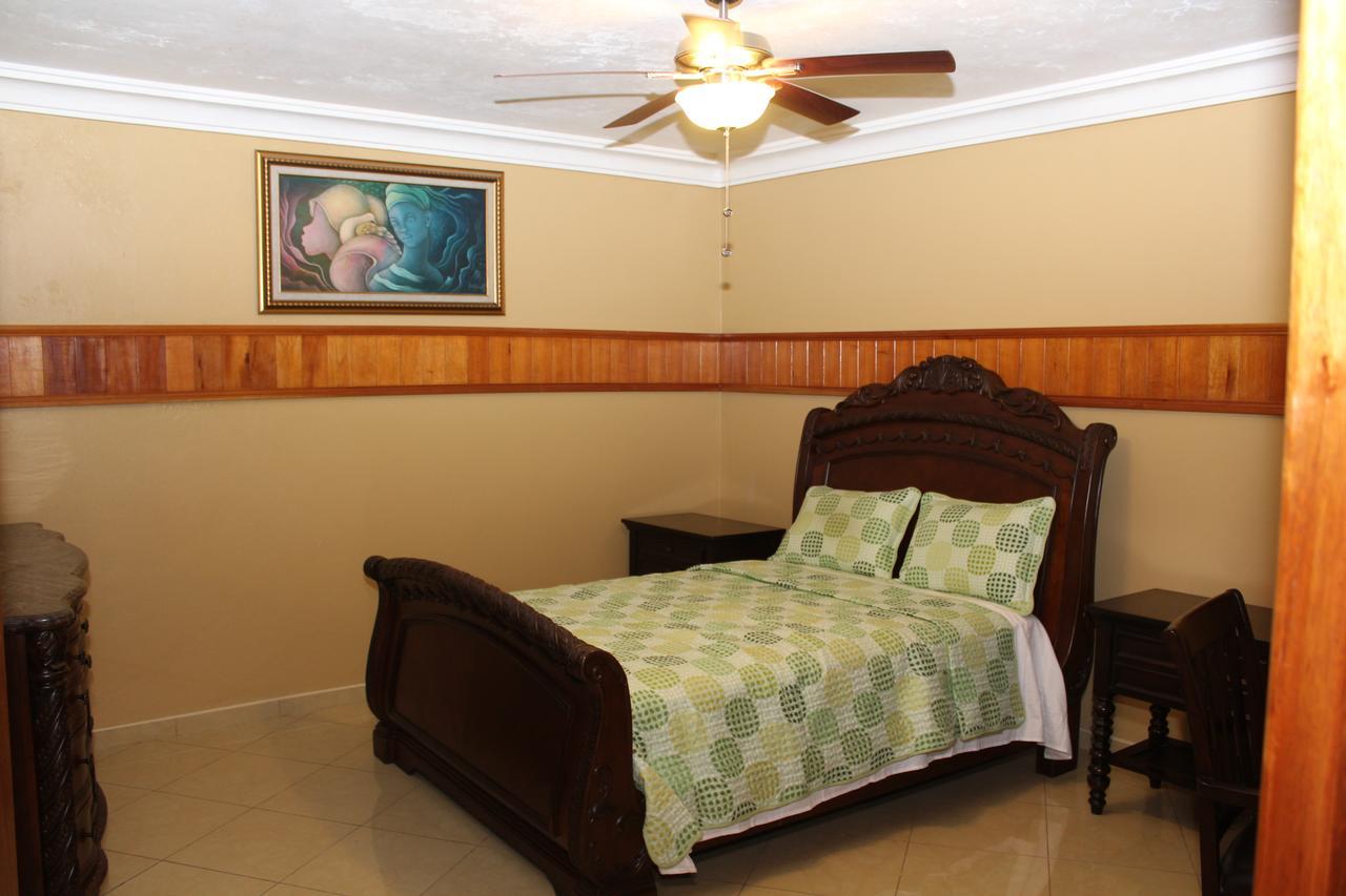 Lebon Hotel Musseau Екстер'єр фото